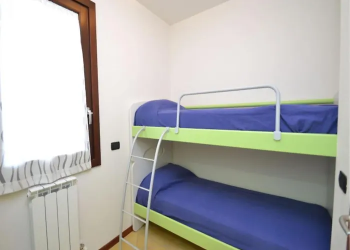Comfortable Beachfront Apartment *