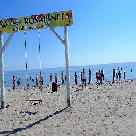 Comfortable Beachfront Apartmán Rosolina Mare